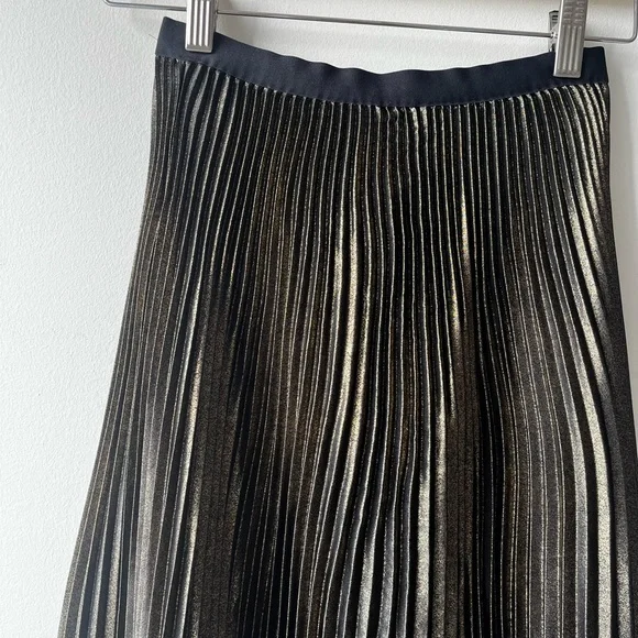 Babaton Metallic Bronze Pleated Midi Skirt - Picture 3 of 4